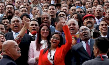 رئيسة فنزويلا بالوكالة: سنتصدى للعدوان الأمريكي بالدبلوماسية