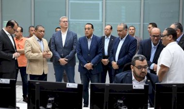 مدبولي يفتتح مشروع "كامستون" للصناعات المتطورة بمنطقة السخنة الصناعية باستثمارات 8 ملايين دولار