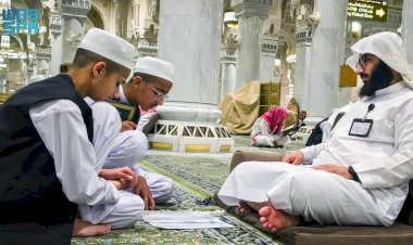 رئاسة الشؤون الدينية تُطلق برنامجًا تعليميًا لتعزيز الارتباط بالقرآن الكريم ونشر المنهج الوسطي بين قاصدي بيت الله الحرام من المعتمرين والزوار