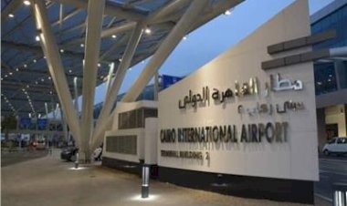 إحباط محاولات تهريب مخدرات وتنفيذ أحكام بمطار القاهرة