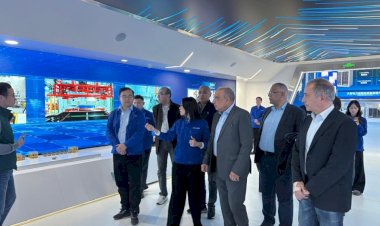 وزير الكهرباء يشهد مراسم توقيع اتفاقية تعاون استراتيجي لتوطين صناعة بطاريات تخزين الطاقة