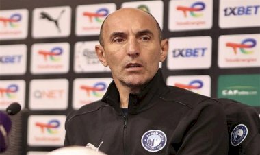 يورتشيتش والشناوى يعاينان ملعب مباراة نهضة بركان المغربي