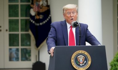 ترامب يعلن حالة الطوارئ فى فيرجي??يا وساوث كارولاينا بسبب العواصف الثلجية