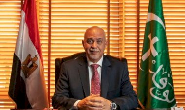 حازم الجندى يعلن التقدم باقتراح لتقنين استخدام الهواتف للأطفال حتى سن 15 عاما