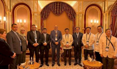 وزير العمل يبحث مع الجانب الفلبيني تنظيم أوضاع العمالة وتعزيز التعاون المشترك