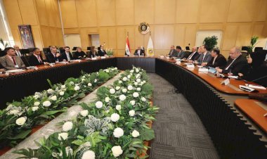 وزير الصناعة والنقل يلتقي سفير النمسا ووفود كبرى الشركات النمساوية العاملة في صناعات السكك الحديدية