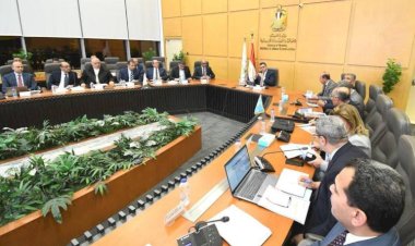 وزير الإسكان يتابع الموقف التنفيذي لمشروعات المبادرة الرئاسية "حياة كريمة"