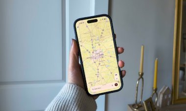أبل تحمي خصوصيتك.. ميزة جديدة في آيفون تحد من تتبع موقعك بدقة