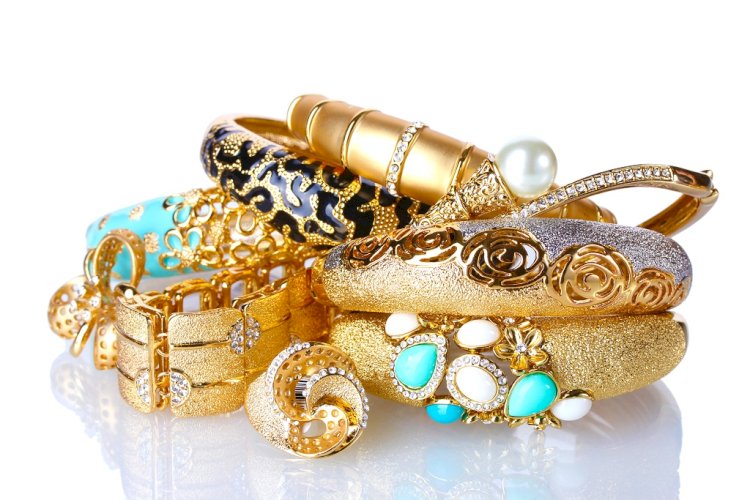 أسعار الذهب في مصر اليوم الأحد