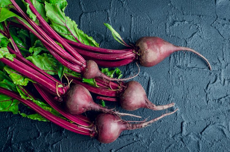 فوائد البنجر بدون سلق تذهل الأطباء وتغير صحتك في أيام