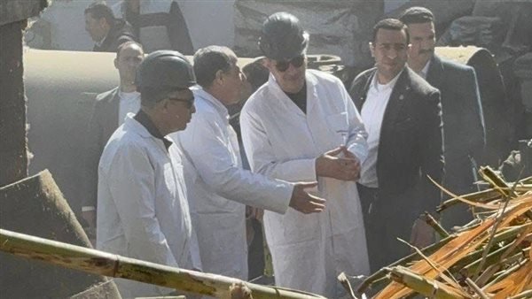 وزير التموين ومحافظ المنيا يتفقدان مصنع سكر أبو قرقاص مع بداية موسم حصاد قصب السكر