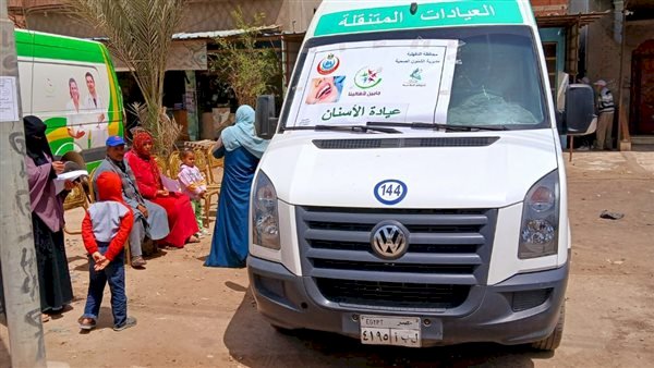 الصحة: القوافل العلاجية تقدم خدمات طبية وتوعوية شاملة لأكثر من 1.5 مليون مواطن بالمحافظات