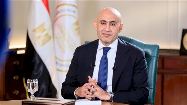 وزير التعليم يصدر كتابًا دوريًا بشأن تكليف معلمي الدفعة الثانية من المبادرة الرئاسية "١٠٠٠ مدير مدرسة"