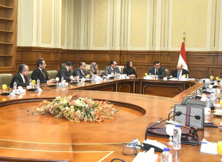 وزير الإسكان يشارك في اجتماع لجنة حقوق الإنسان والتضامن الاجتماعي بمجلس الشيوخ