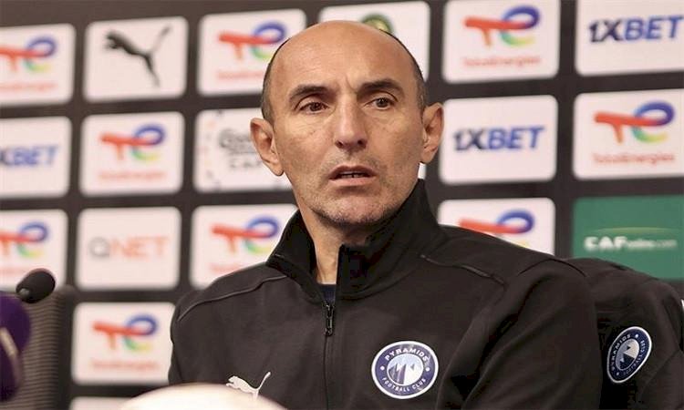 يورتشيتش والشناوى يعاينان ملعب مباراة نهضة بركان المغربي