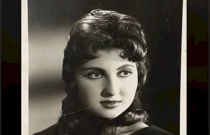 نادية الجندي تكشف عن شبابها المبكر في صورة نادرة