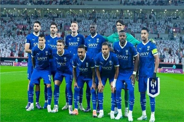 القادسية يستضيف الهلال في مواجهة نارية بالدوري السعودي