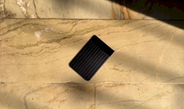 جهاز صغير يسجل كلامك ويحوّله لملاحظات جاهزة بالأوامر