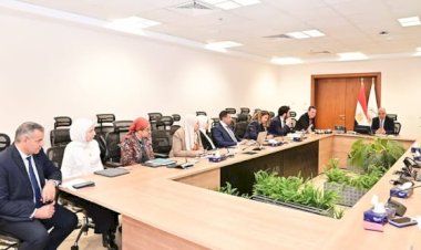 وزير الري يبحث مع بنك التنمية والإعمار الأوروبي تعزيز التعاون في مشروعات المياه