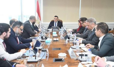 وزير الإسكان يتابع الإجراءات المتخذة لتدشين منصة تصدير العقار