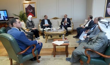 وزير العمل يلتقي بعدد من أعضاء مجلسي النواب والشيوخ لبحث التعاون المشترك