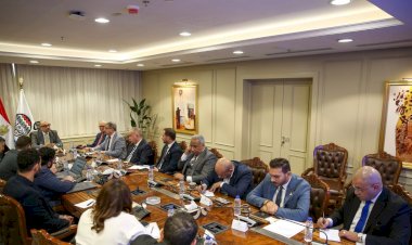 وزير قطاع الأعمال يبحث مع الاتحاد العام للمستثمرين الأفرو-آسيوي فرص الشراكة والاستثمار