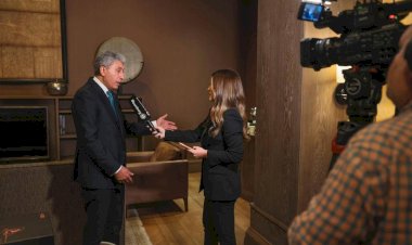 وزير السياحة يعقد مجموعة من اللقاءات الإعلامية خلال مشاركته بالمعرض السياحي الدولي EMITT بتركيا