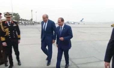 الرئيس السيسي يشاهد أحدث الطائرات المنضمة إلى أسطول شركة مصر للطيران عقب وصوله إلى مطار القاهرة