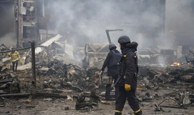 بينهم 3 أطفال .. مسئول أوكراني: مصرع 4 أشخاص في هجوم روسي على بوجودوخيف