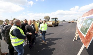 وزير النقل يتفقد طريق حر شرق الرياح بين بنها والمنصورة بطول 73  كم