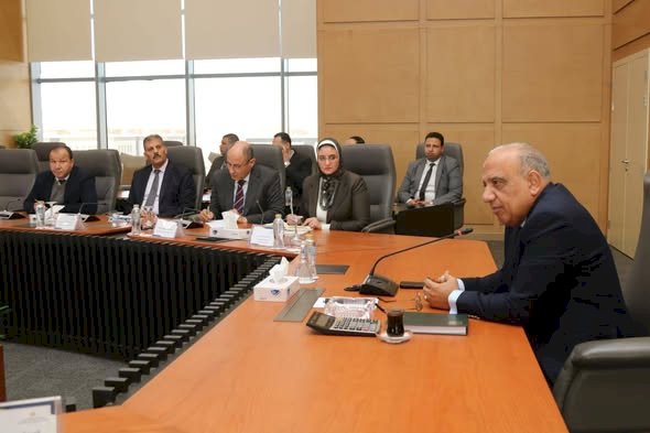 "الكهرباء: تكثيف الاستعدادات للصيف وتحسين كفاءة التشغيل مع إضافة 300 ميجاوات جديدة"