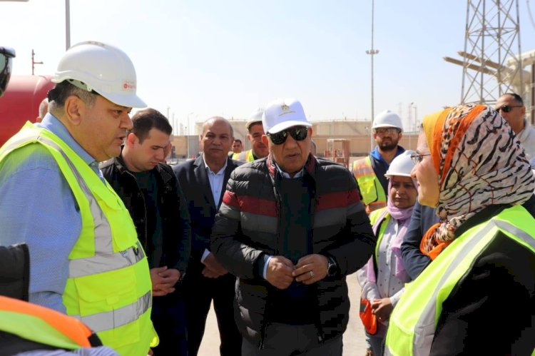 وزير الكهرباء يتفقد محطة الربط الكهربائي المصري السعودي العملاقة جهد 500 كيلو فولت تيار مستمر بمدينة بدر
