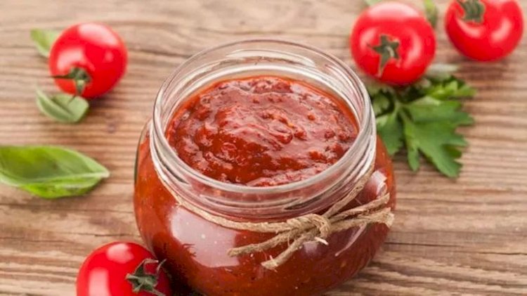 احذري استخدام صلصة الطماطم بعد إزالة العفن منها.. لهذه الأسباب