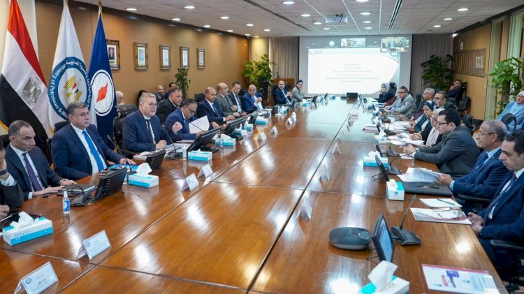وزير البترول يعتمد الموازنات الاستثمارية لشركتي التعاون للبترول وأسيوط لتكرير البترول