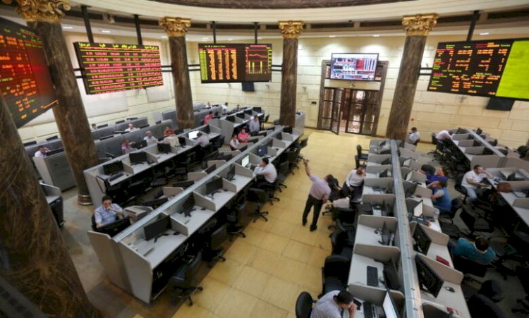 هبوط مؤشرات البورصة بمستهل تعاملات جلسة الأربعاء