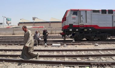 " نقطة نظام "  للتوعية  من مخاطر السلوكيات السلبية التي يرتكبها البعض عند التعامل مع وسائل النقل والمواصلات