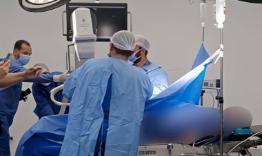 لأول مرة بمستشفى السباعية المركزي بأسوان.. إجراء جراحة تثبيت كسر بالساق بتقنية المسمار النخاعي