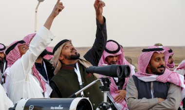 السعودية تحدد موعد تحرى هلال شوال وبداية عيد الفطر