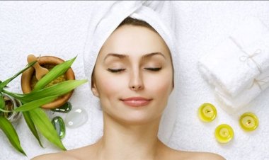 ديتوكس الجسم الخارجي.. خطوات لتقشير وترطيب البشرة واستعادة حيويتها