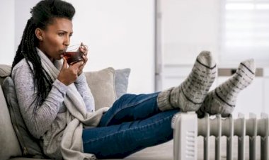 أسباب الشعور بالبرد باستمرار دون سبب واضح وطرق العلاج