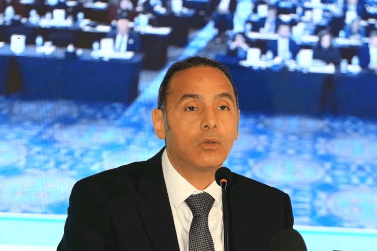 قرار جمهوري بتكليف الدكتور إسلام عزام برئاسة الهيئة العامة للرقابة المالية