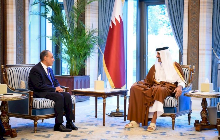 وزير الخارجية ينقل رسالة دعم كامل وتضامن مصر التام إلى أمير قطر ويبحث سبل خفض التصعيد الإقليمي
