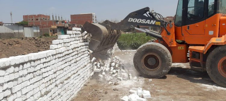 وزيرة التنمية: التصدي لمخالفات بناء وتعديات على الأراضي الزراعية في عدد من المحافظات