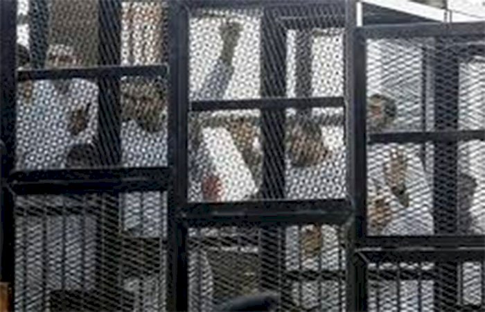 تأجيل محاكمة 125 متهما بقضية التجمع لجلسة 8 يونيو