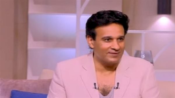 نشاط مكثف للمطرب حسن فؤاد بأغنيتين دفعة واحدة