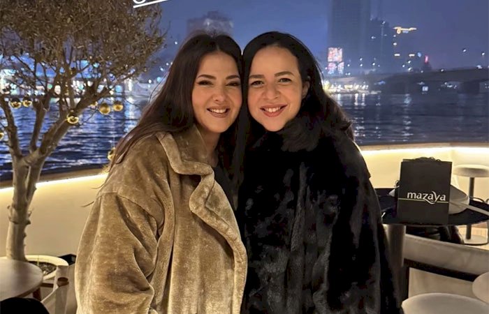 بحبك قوي وربنا يسعدك.. دنيا سمير غانم تهنئ شقيقتها إيمي بعيد ميلادها