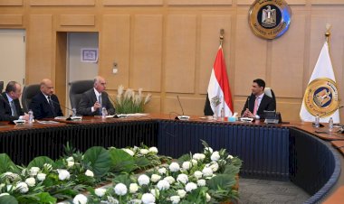 وزير الصناعة: الدولة تولي اهتماماً بالغاً بصناعة الرخام والجرانيت لزيادة صادراتها إلى مليار دولار