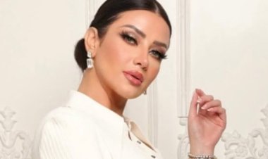 رضوى الشربيني في رسالة غامضة: الدنيا ما بتقفش على حد