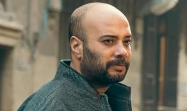 حاتم صلاح يستقبل واجب العزاء فى والده.. اليوم