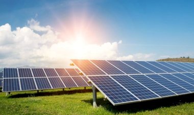 القاهرة تتجه للطاقة النظيفة.. صيانة المحطات الشمسية لتحقيق الاكتفاء الذاتي